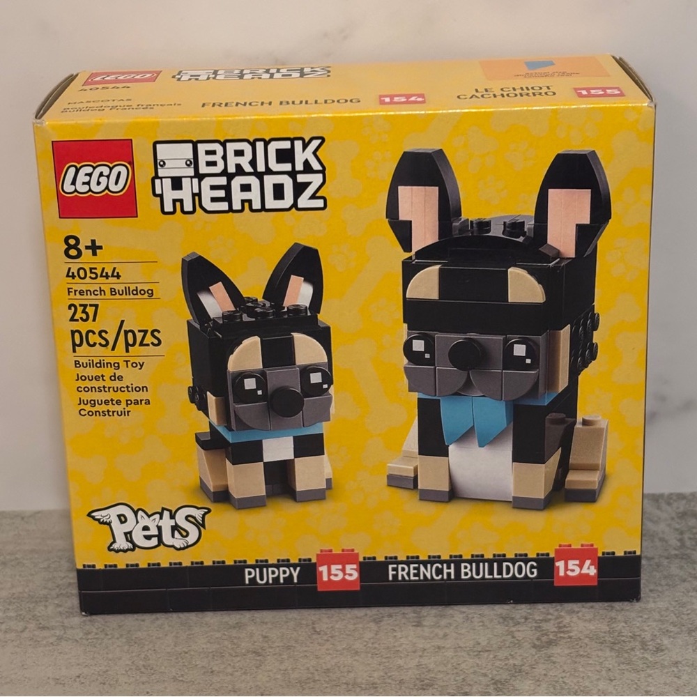 Lego BrickHeadz Pets French Bulldog Set (#40544) - Picture 7 of 7